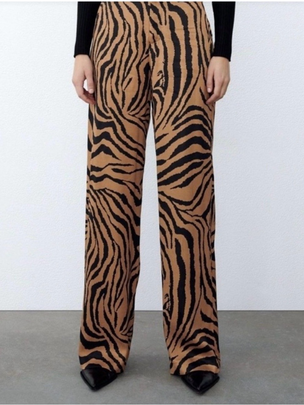 Zara Print Pants (NWOT)